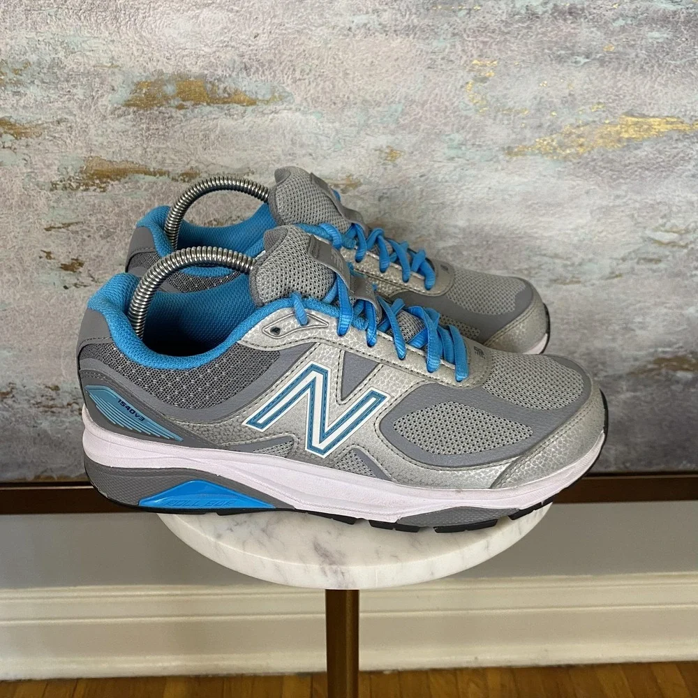New Balance 1540v3 Shoes Womens Size 8 Gray Blue Running Sneakers